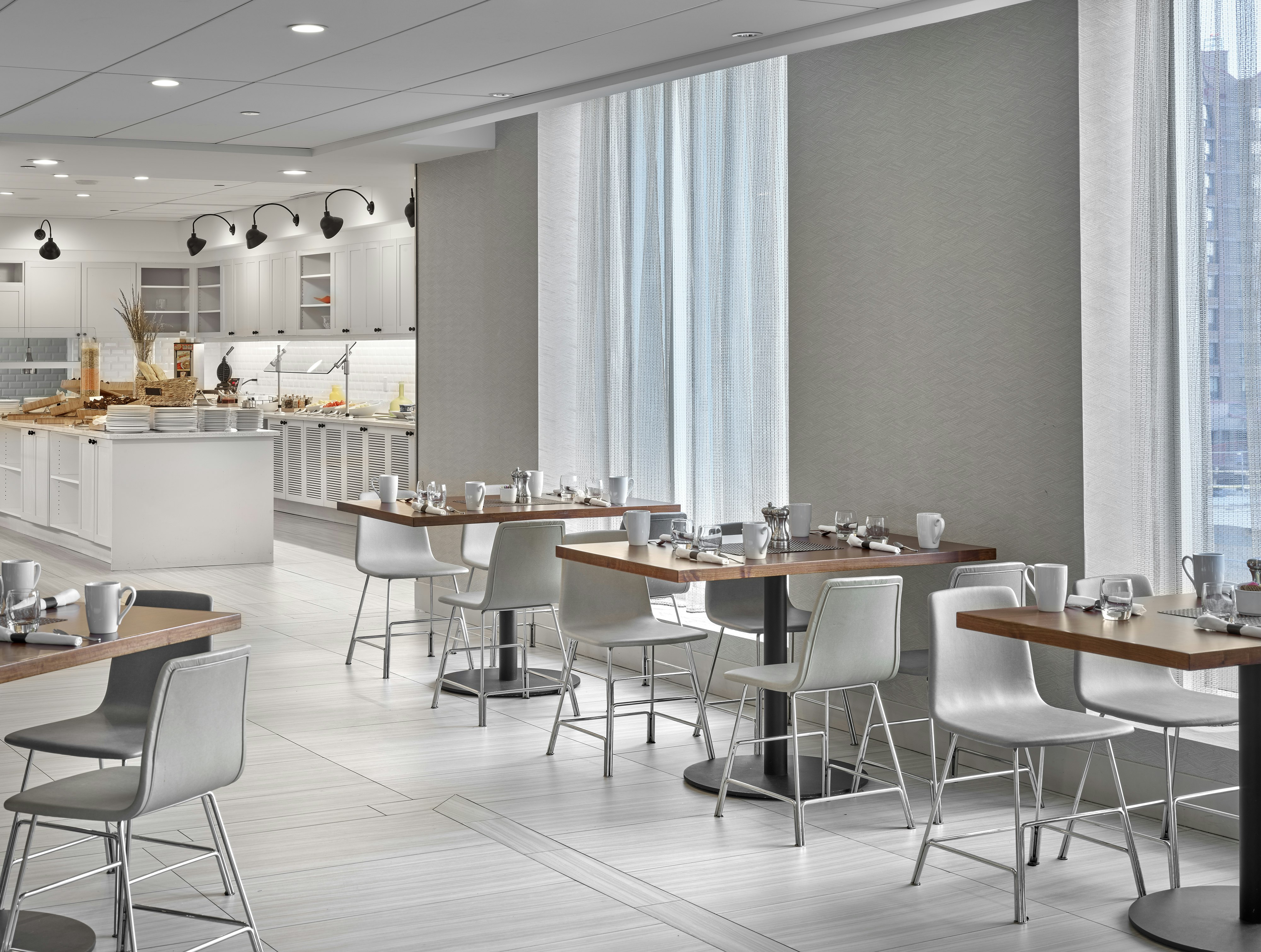 DoubleTree by Hilton Edmonton Downtown 34/50
