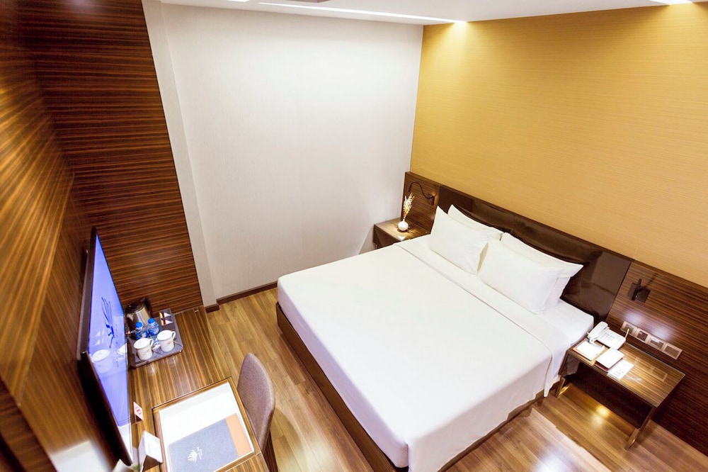 Superior, Queen Bed, No Window، QUEEN ANN HOTEL 4/10