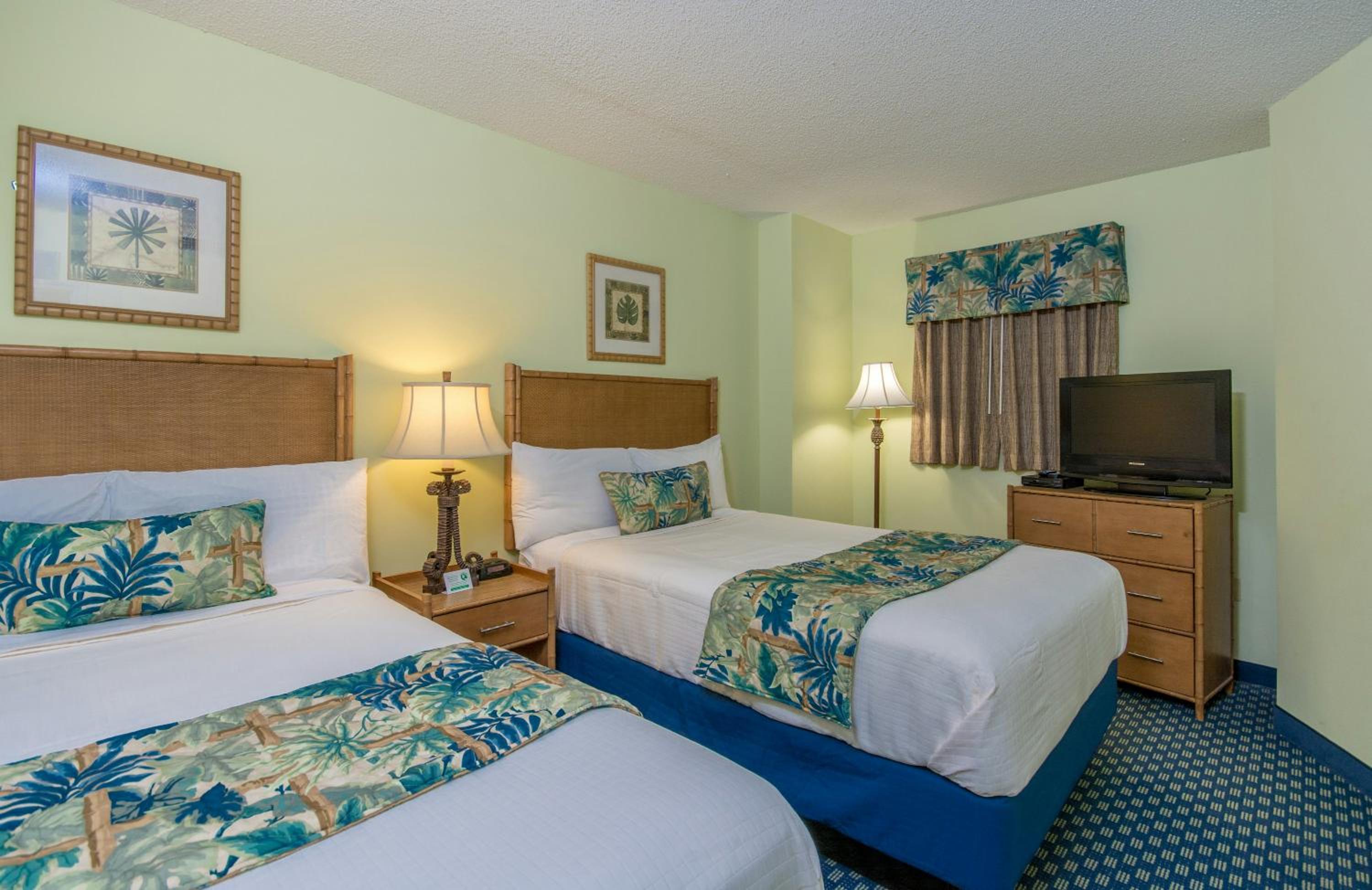 2 Bedrooms, Condo, Ocean Front