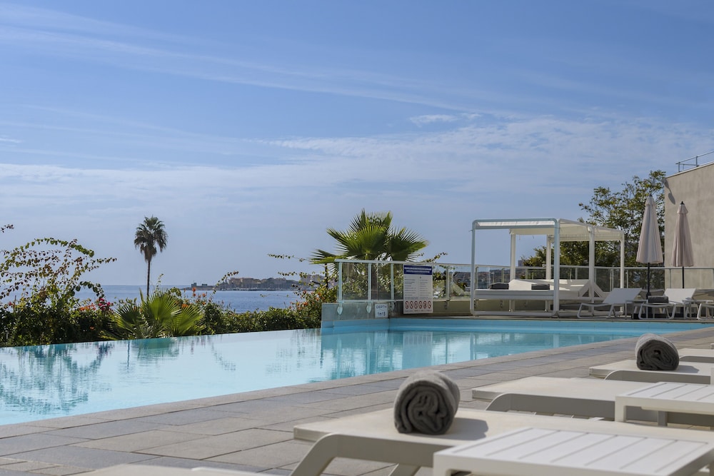 Residence De Tourisme Ajaccio Amiraute 41/50