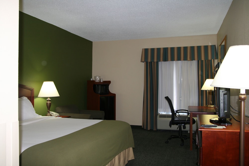 Holiday Inn Express Hotel And Suites Grenada 13/51