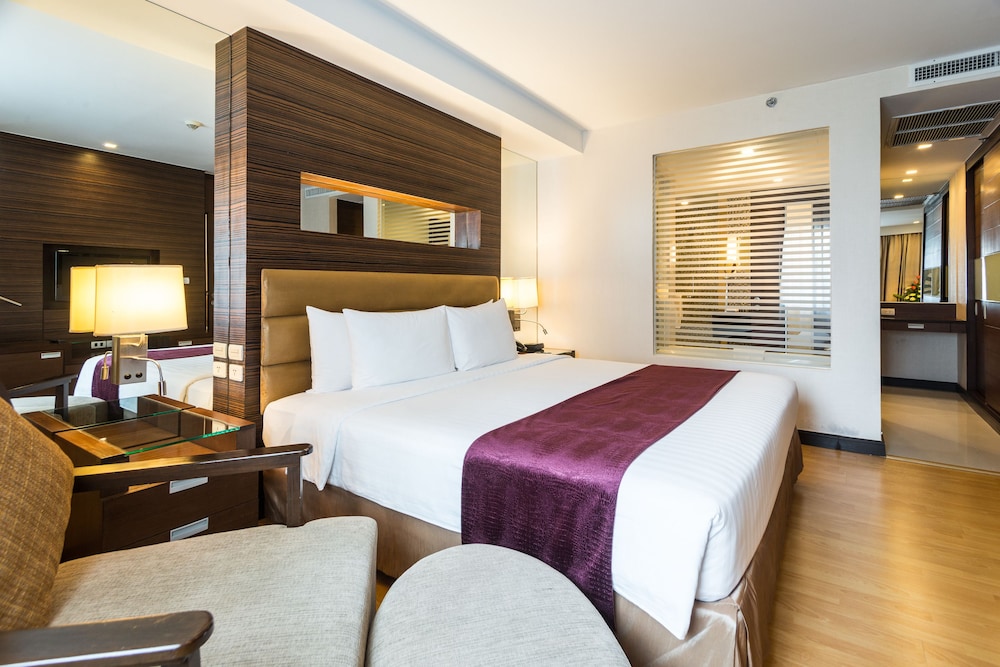 Novotel Living Bangkok Sukhumvit Legacy 27/77