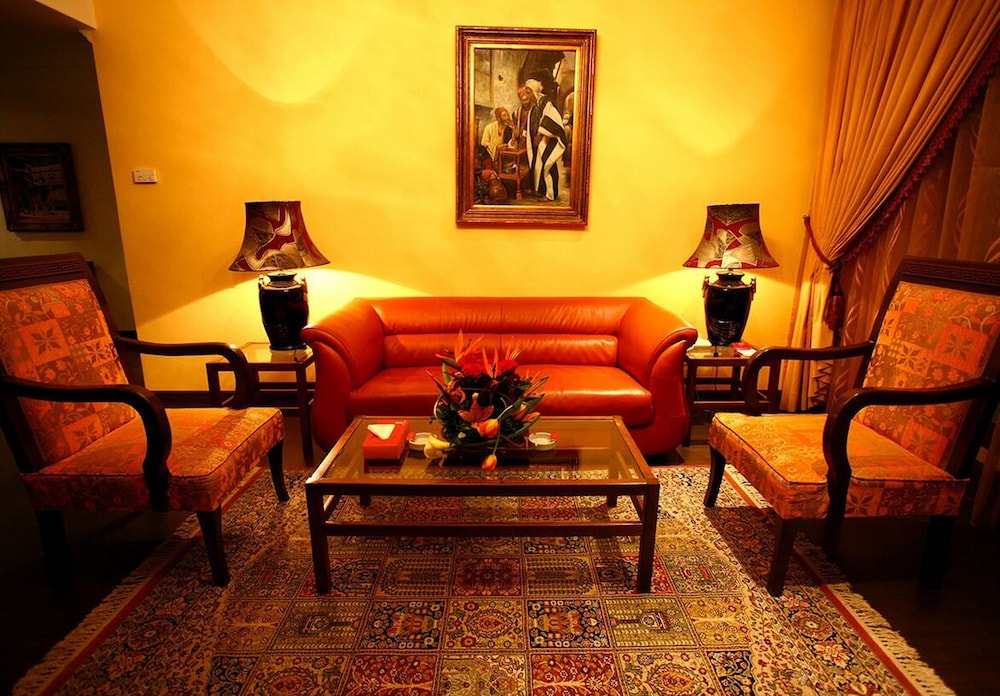 MARKAZIA SUITES 47/78