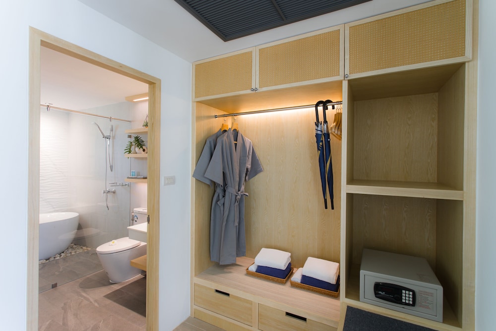 Blu Pine Villa and Pool Access 38/41