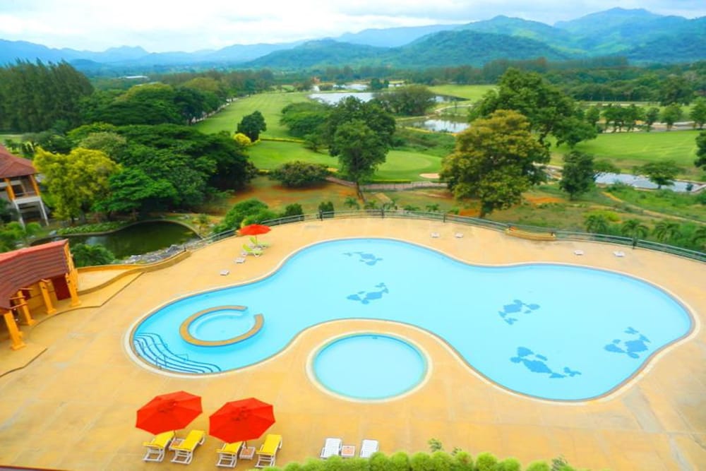 SIR JAMES RESORT SARABURI 42/50