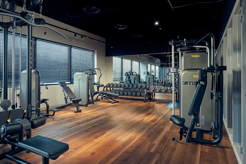 Corendon Urban Amsterdam Schiphol Airport Hotel 34/66