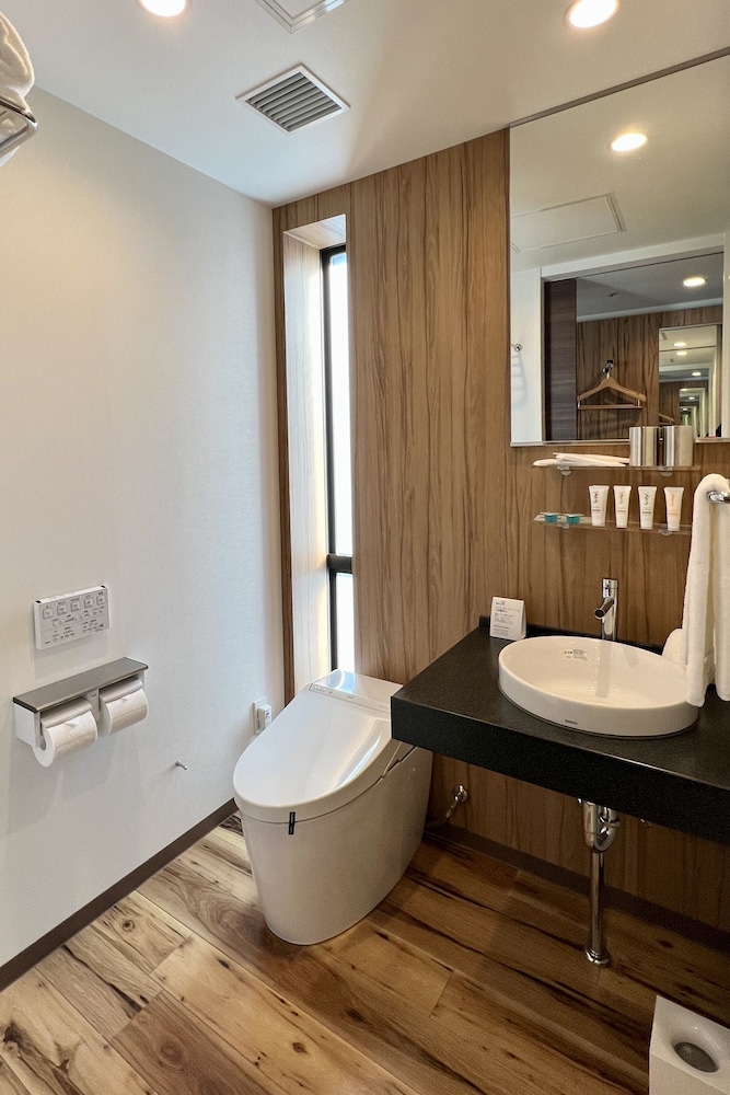 Holiday Inn Express Osaka City Centre Midosuji 34/86