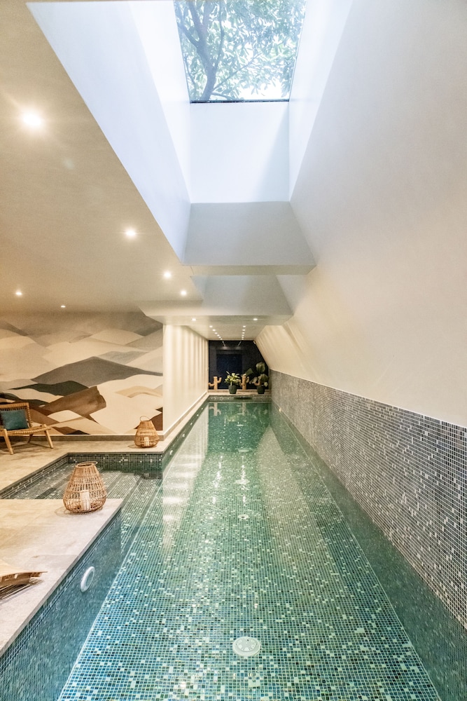 Hotel Parister 25/50
