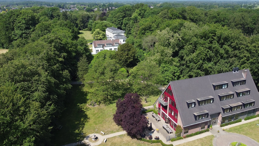 Fletcher Hotel-Landgoed Huis Te Eerbeek 55/62
