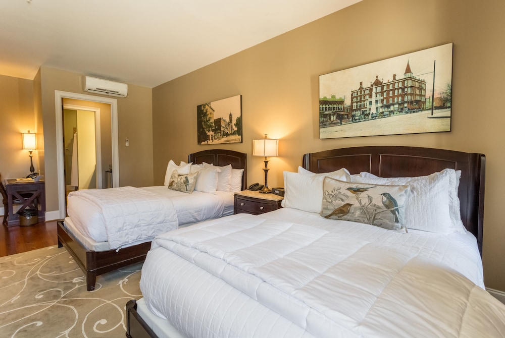 The Bleckley Inn 11/50