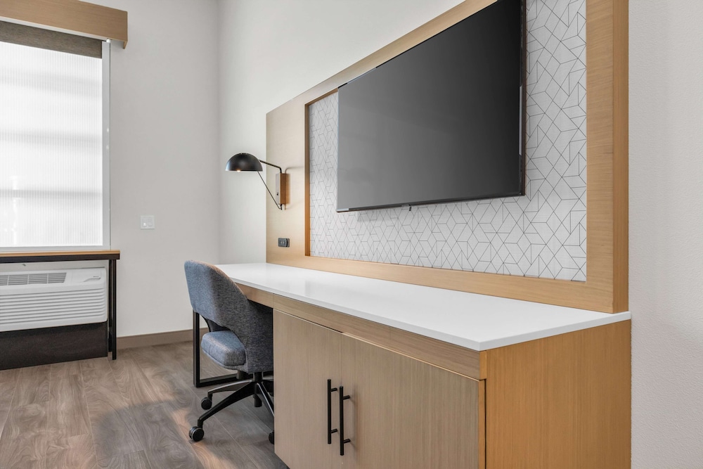 La Quinta Inn & Suites by Wyndham San Jose Silicon Valley 38/50