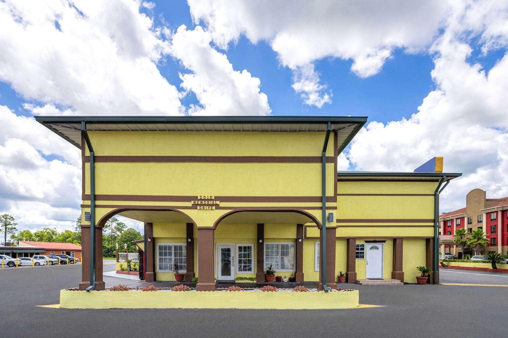 Quality Inn Waycross 2/58