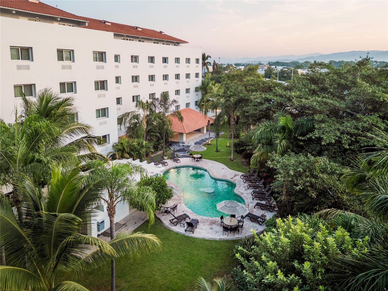 Comfort Inn Puerto Vallarta Golfside & Marina 32/36