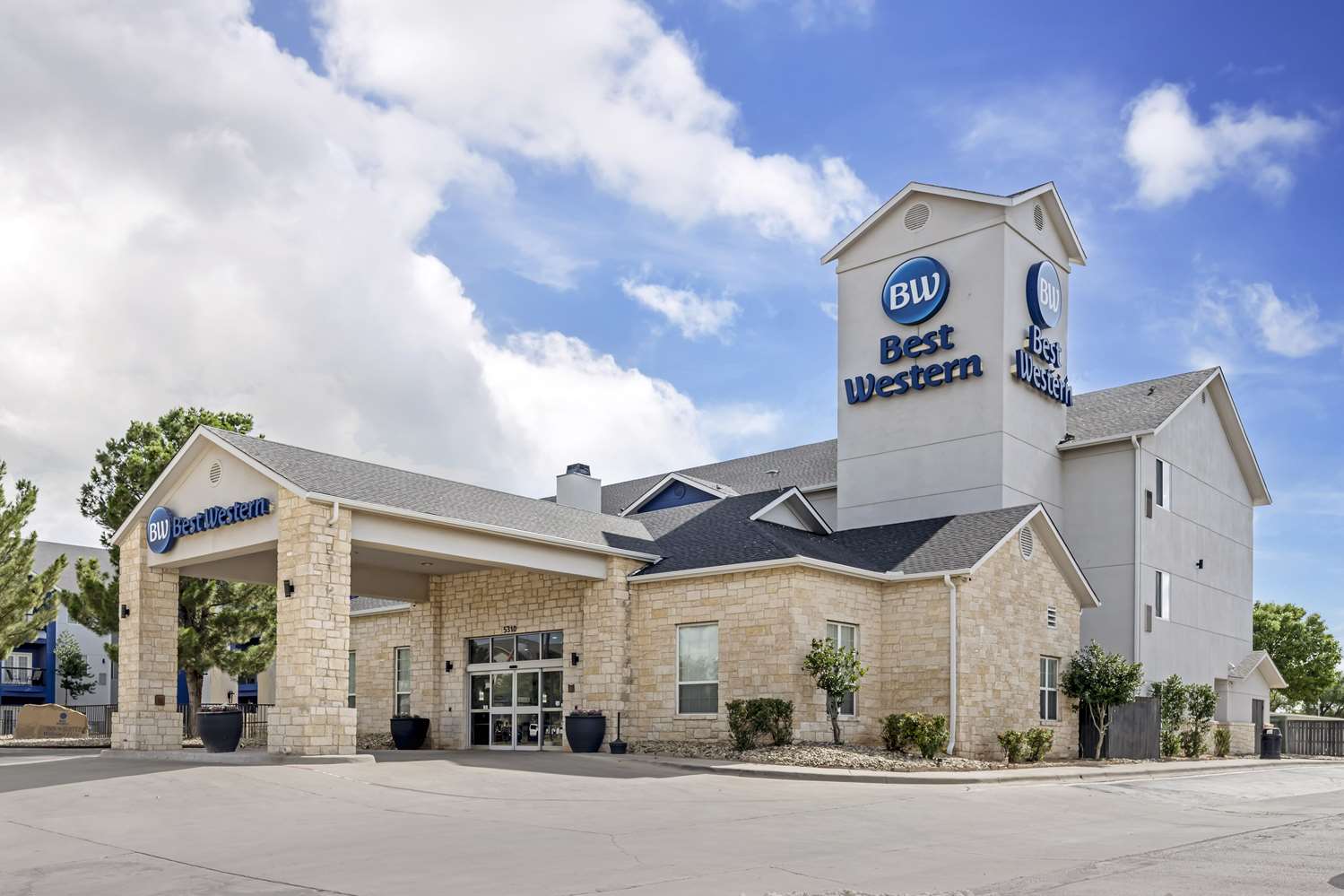 Lubbock West Inn and Suites 11/12