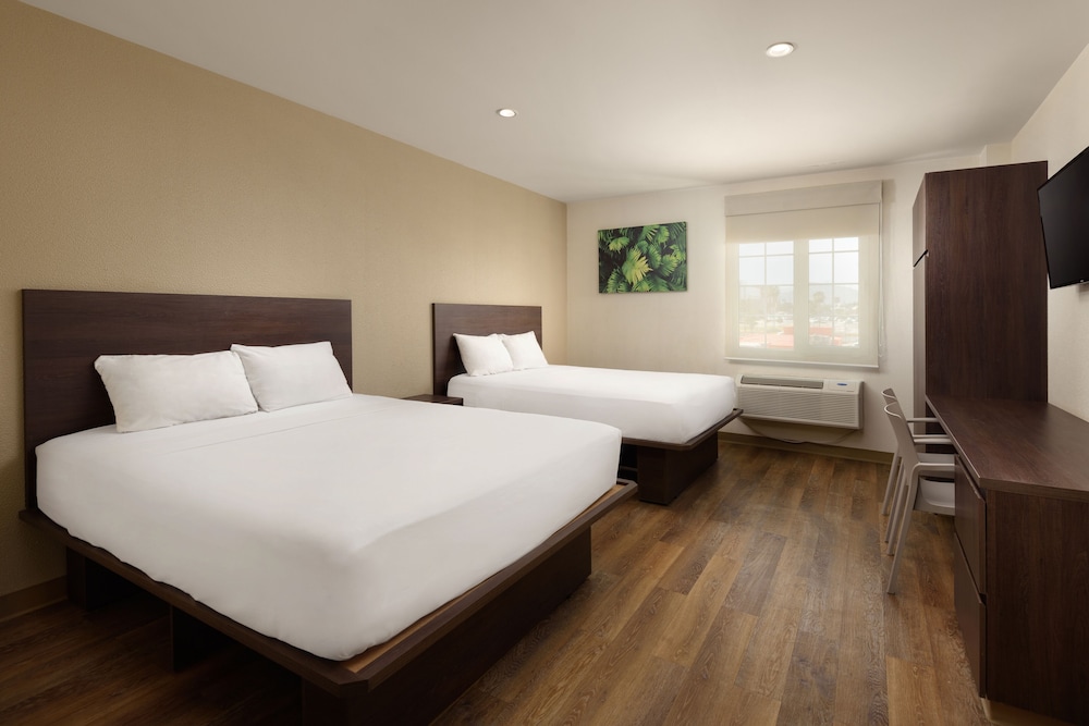 suite, 2 queen beds