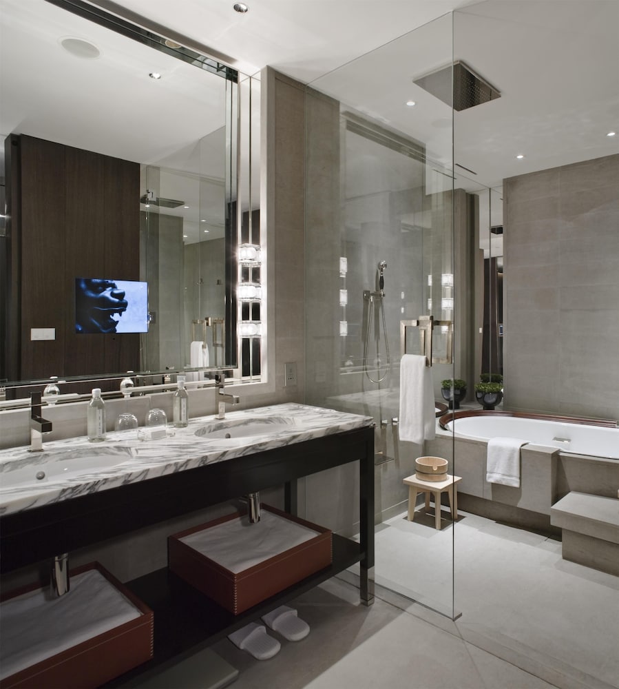 Park Hyatt Shanghai 68/68
