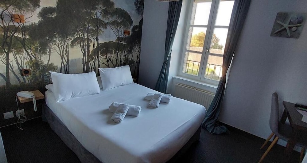 HOTEL LE PRIEURE 5/20