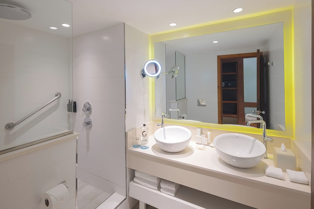 Catalonia Royal Bavaro - Adults Only 47/49