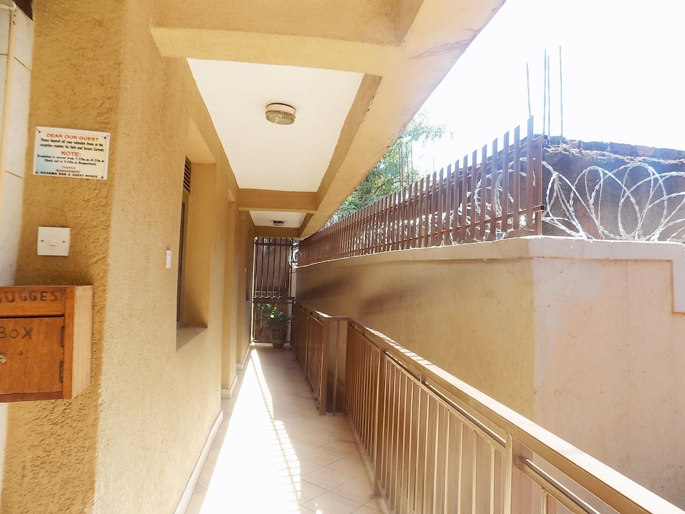 Rosama Guest House 27/42