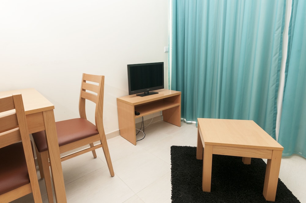 Studio 17 By Atlantic Hotels 27/35
