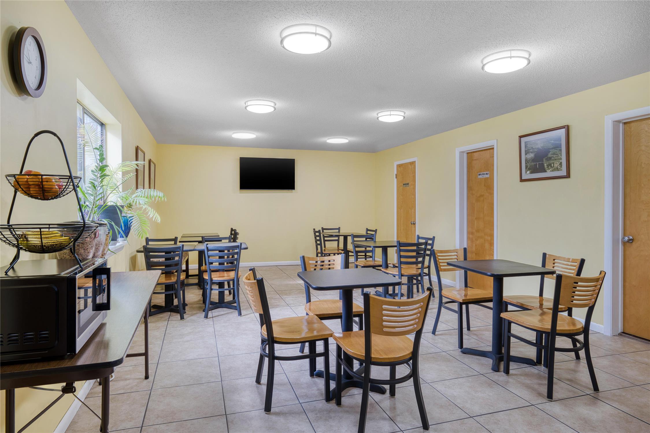 SureStay by Best Western Massena 20/28