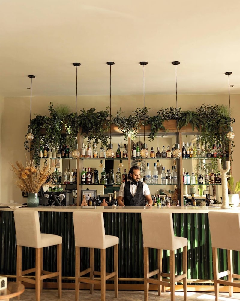 Domaine des Remparts Hotel and Spa 46/60