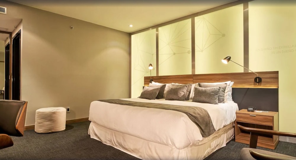 Four Points by Sheraton Distrito Uno Chihuahua 8/39
