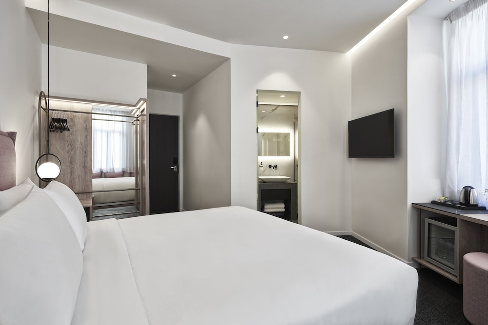 CLASSIC, DOUBLE BED