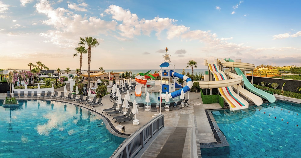 White City Resort 73/80