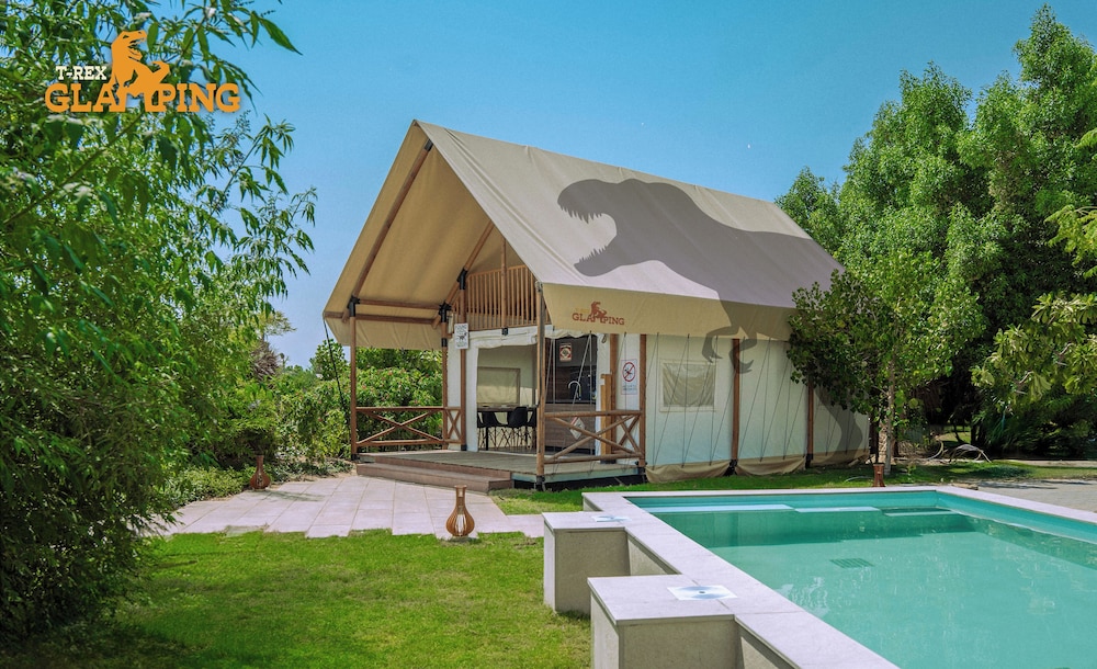 T-Rex Glamping Dubai Parks and Resorts 28/48