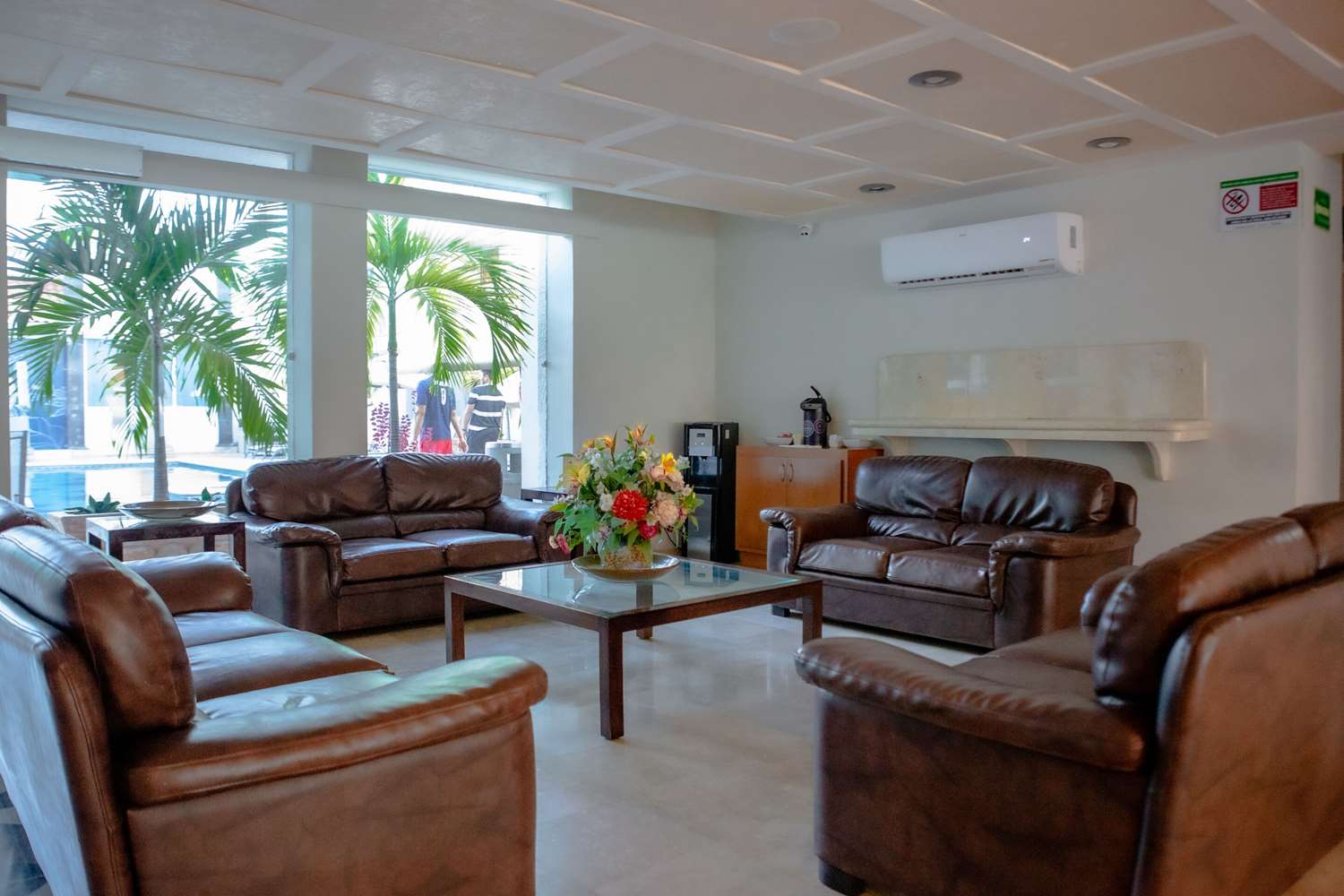 Quality Inn Mazatlan 7/16