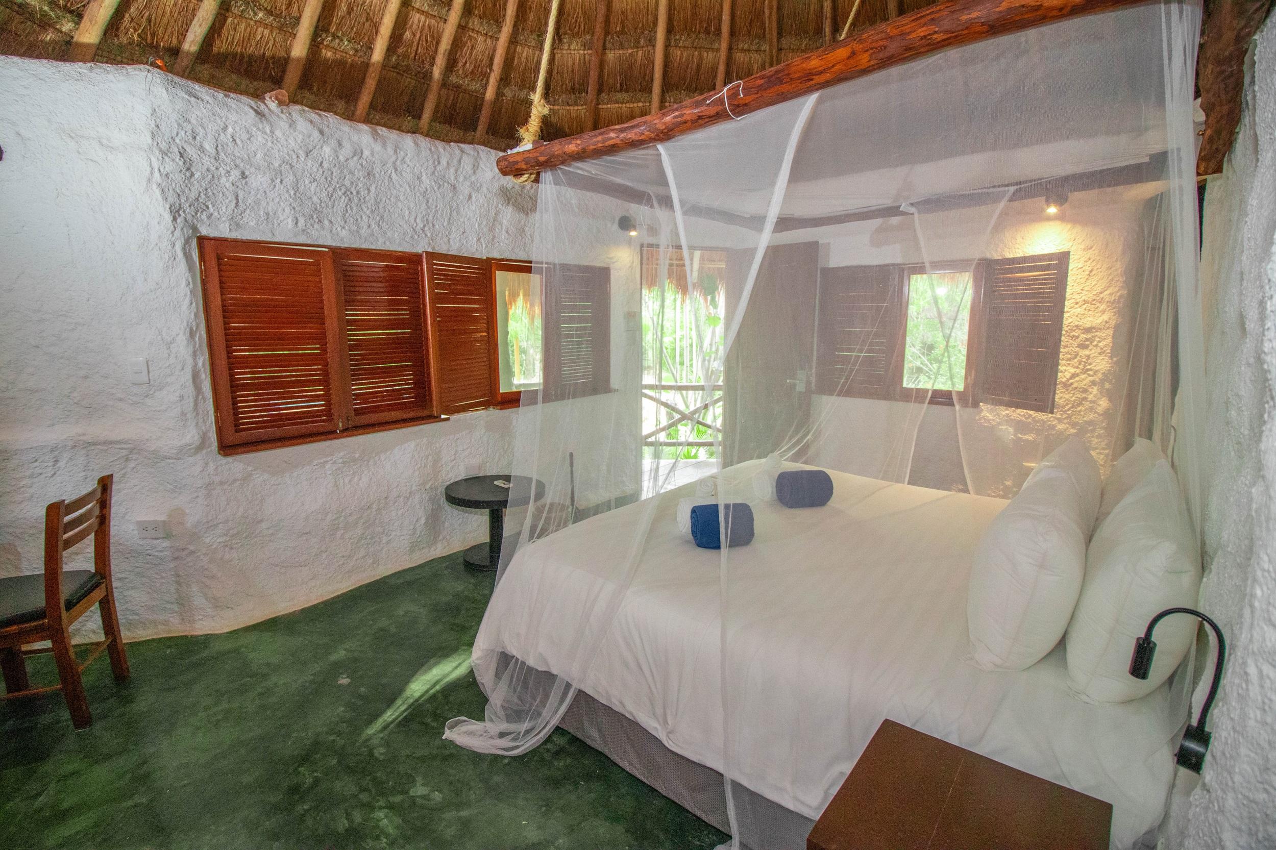 Deluxe, Suite, Bungalow, King Bed, Garden View, Terrace