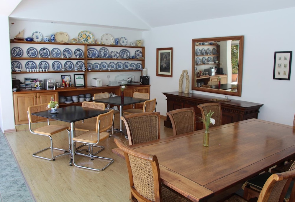 Admiralty B&B 18/50