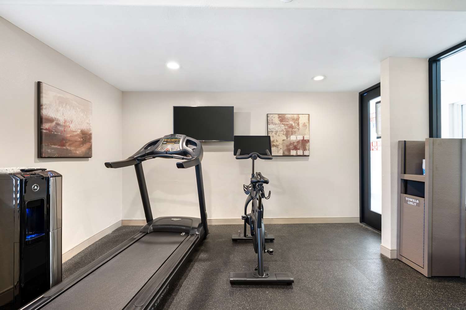 Best Western Plus Newport Mesa Inn 26/47
