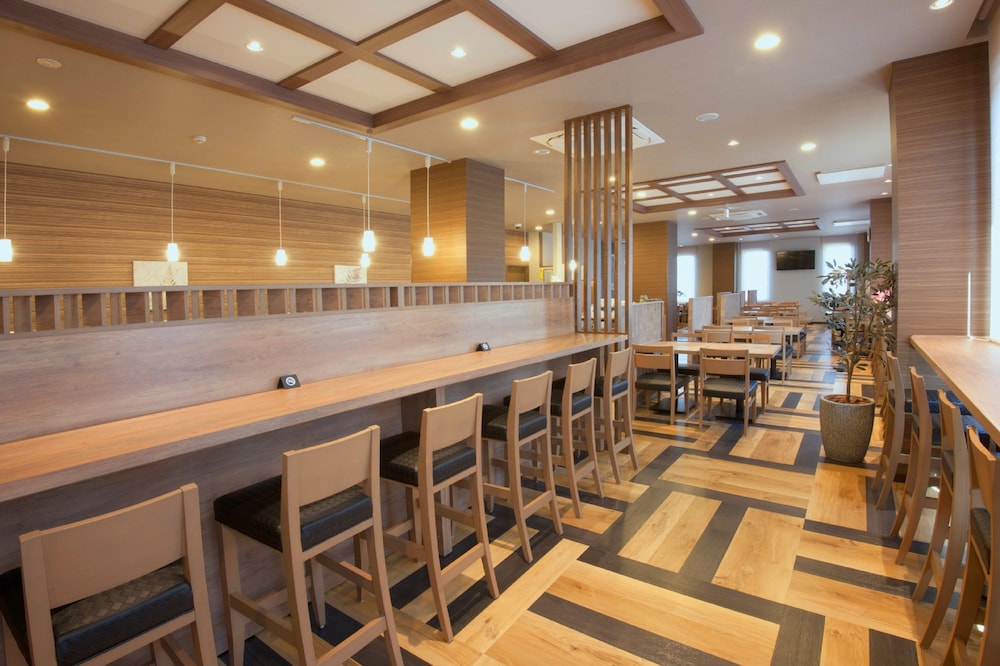 Hotel Route-Inn Yamagata South - in front of University Hospital 24/25