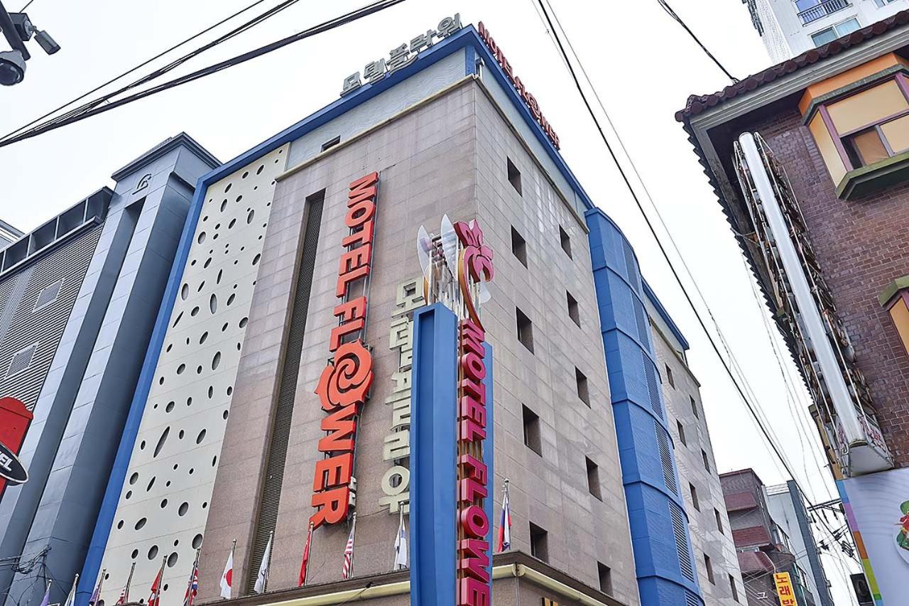Hotel Flower 3/72