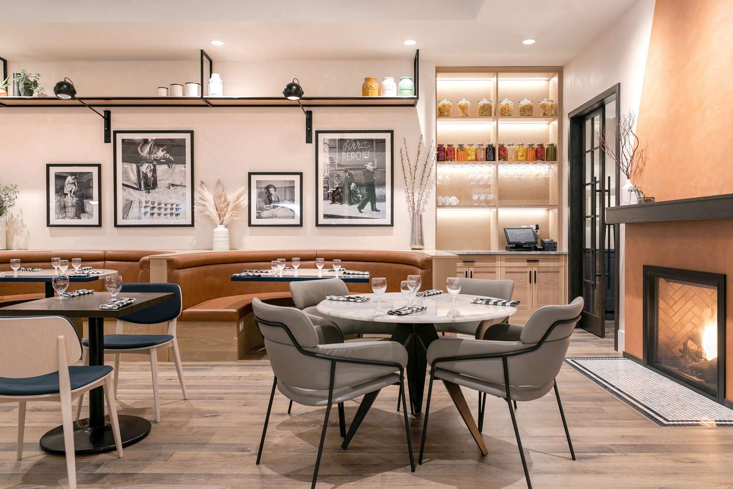 Best Western Plus Baker Street Inn 53/68