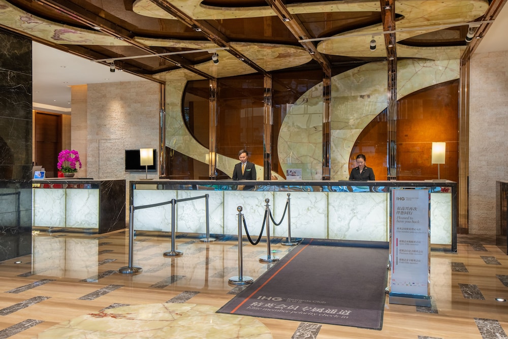 Holiday Inn Nantong Oasis International 9/78