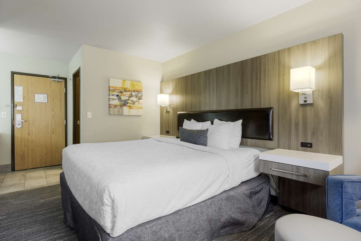 Room, Queen Bed