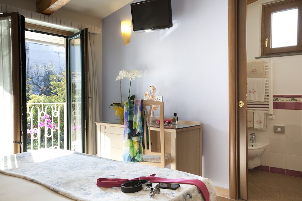 Villa Angiolina Relais 32/61