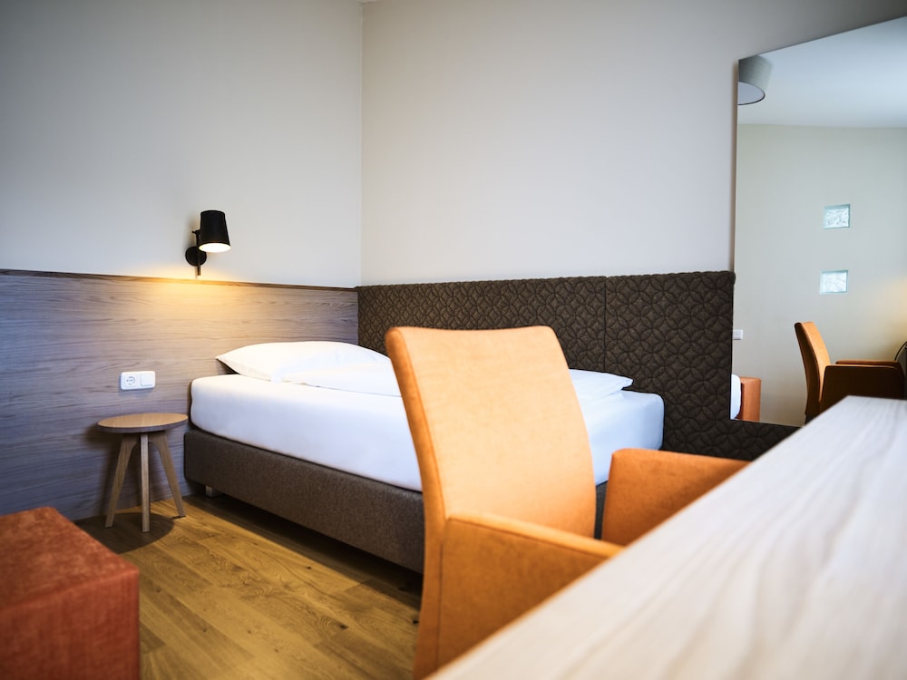 غرفة مفردة، Das Grune Hotel Zur Post - 100 Bio 14/19