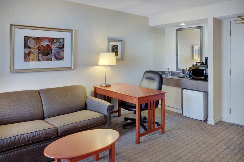 Holiday Inn Ottawa Kanata 26/46
