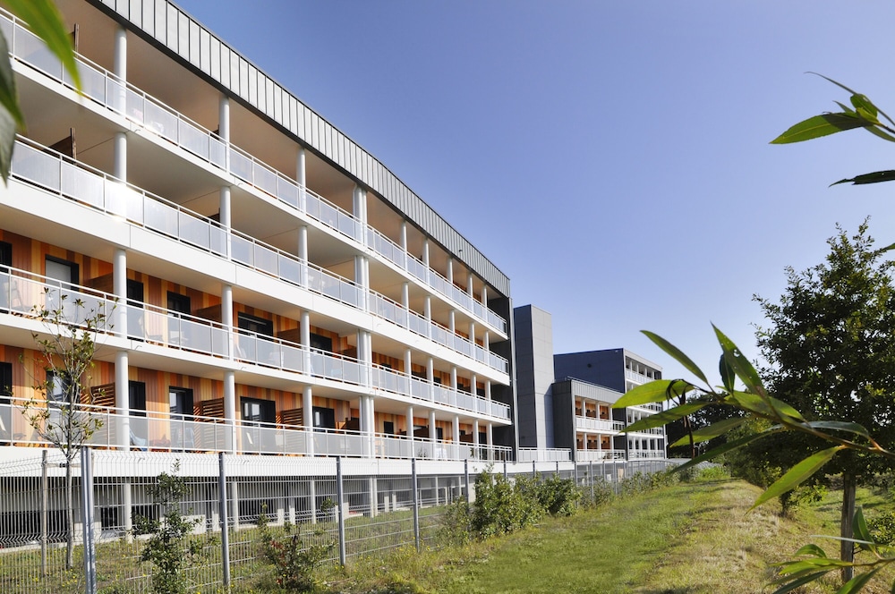 Golden Tulip Pornic 6/50