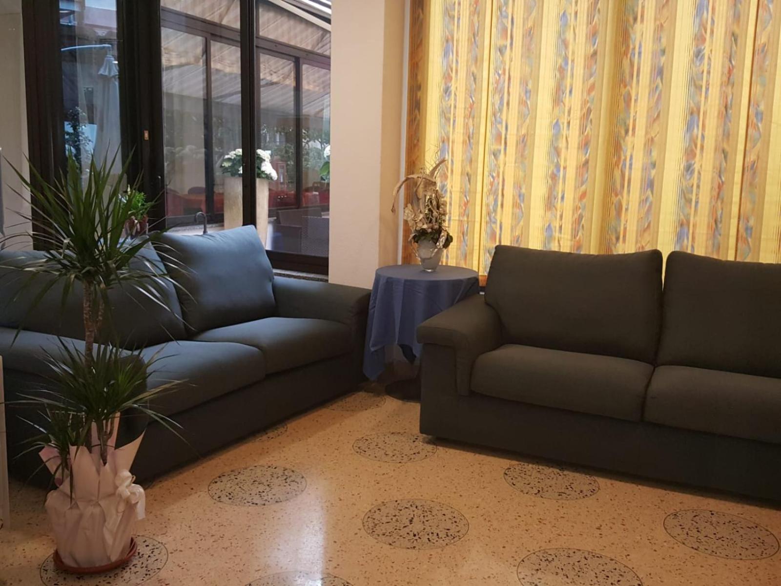 Hotel Villa Camilla 30/56