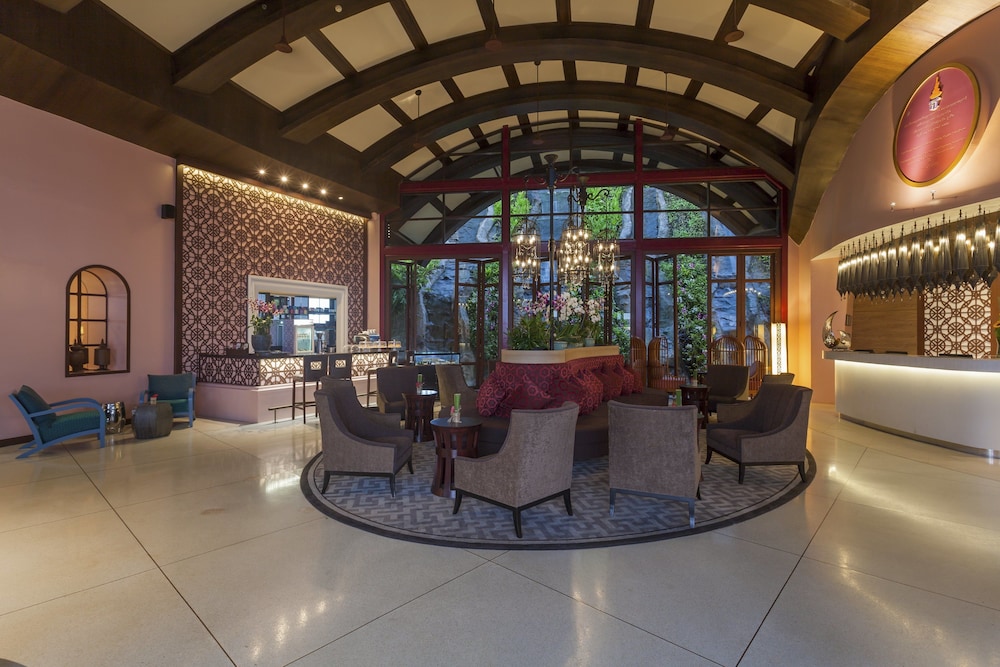 Centara Grand Beach Resort Phuket 55/85