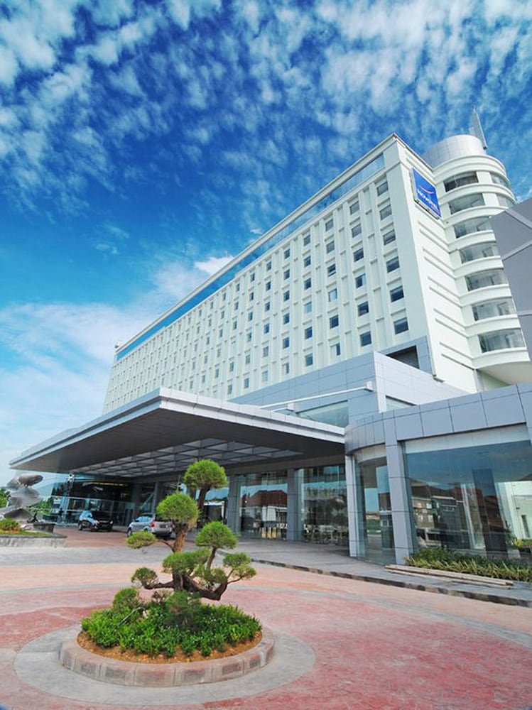 Novotel Bangka Hotel & Convention Centre 3/75