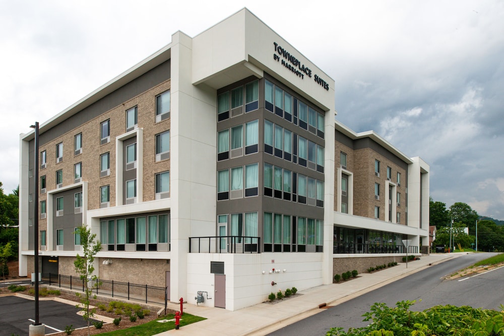 TownePlace Suites by Marriott Asheville Downtown 2/37