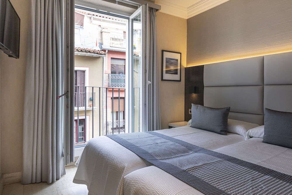 Europa Hotel 15/57