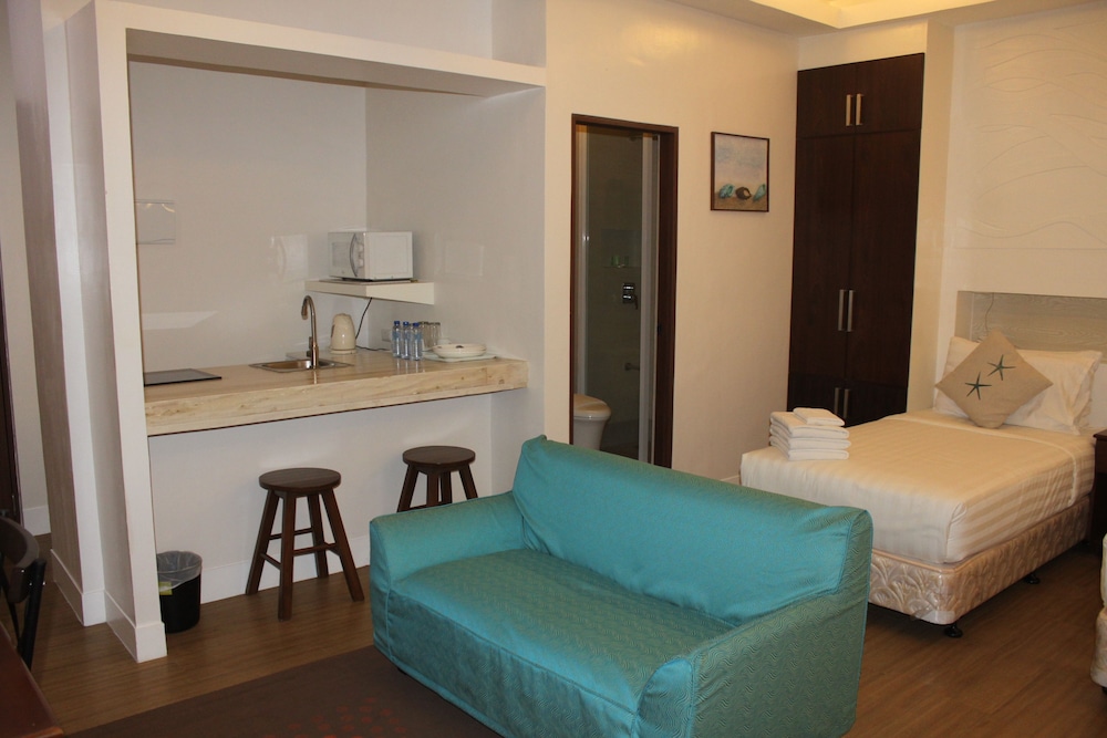 The Reef Hotel And Residences 17/51