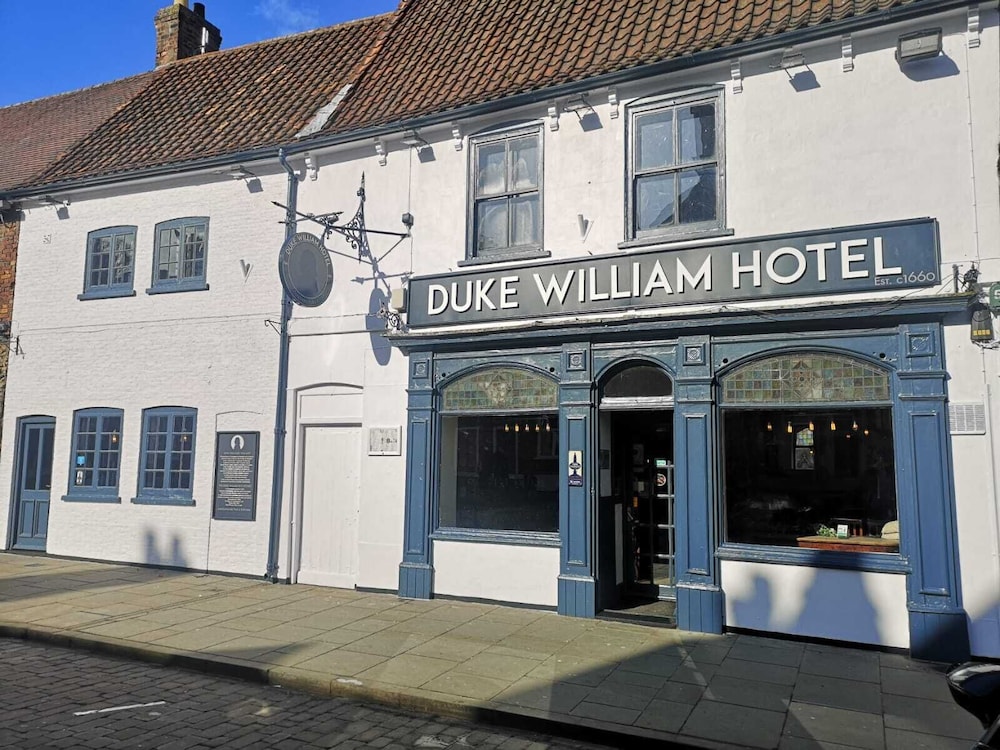 The Duke William Hotel 67/75